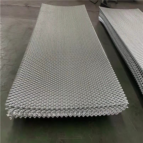 1668663827922090614.jpg 礦用碳鋼板網.jpg